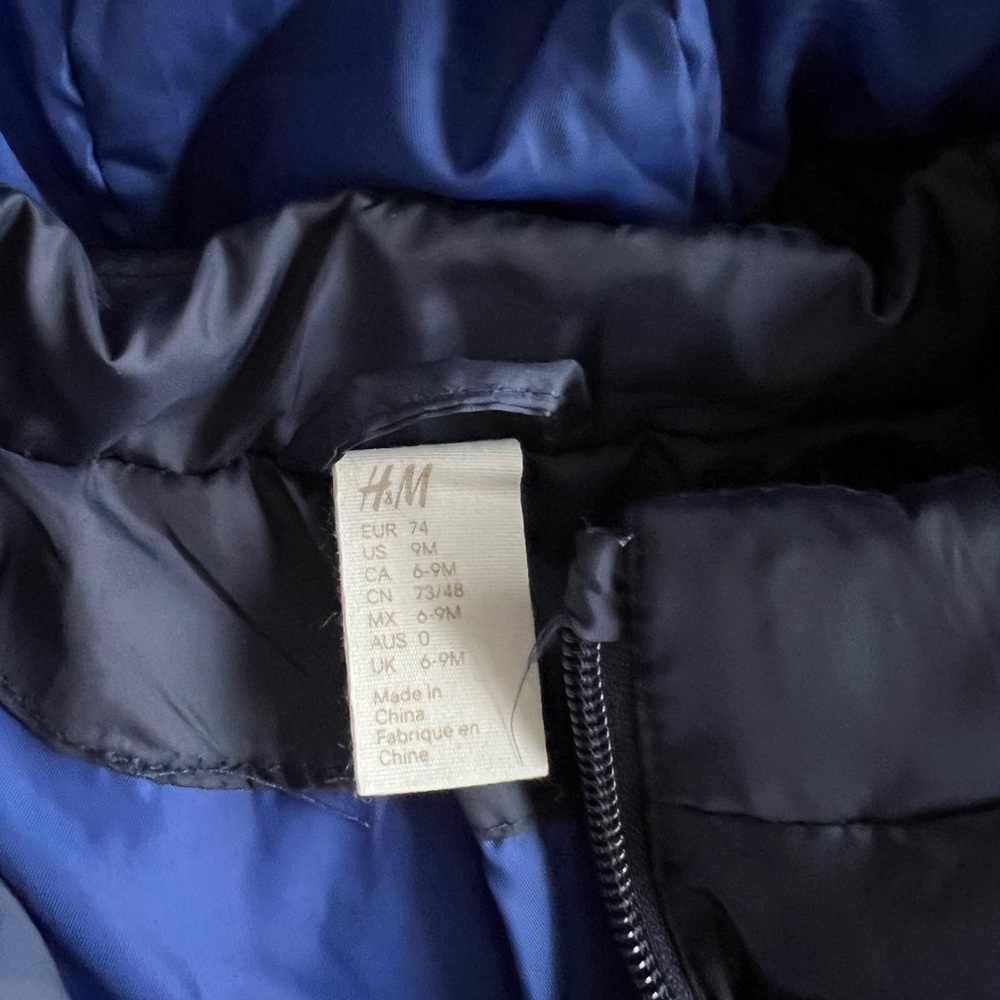 H&M infant puffer jacket - Picture 2 of 3